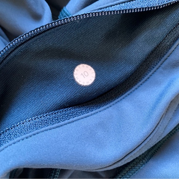 Lululemon Break Free Crop
Night Tide - Picture 5 of 10